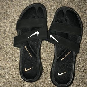 Black Nike Slides